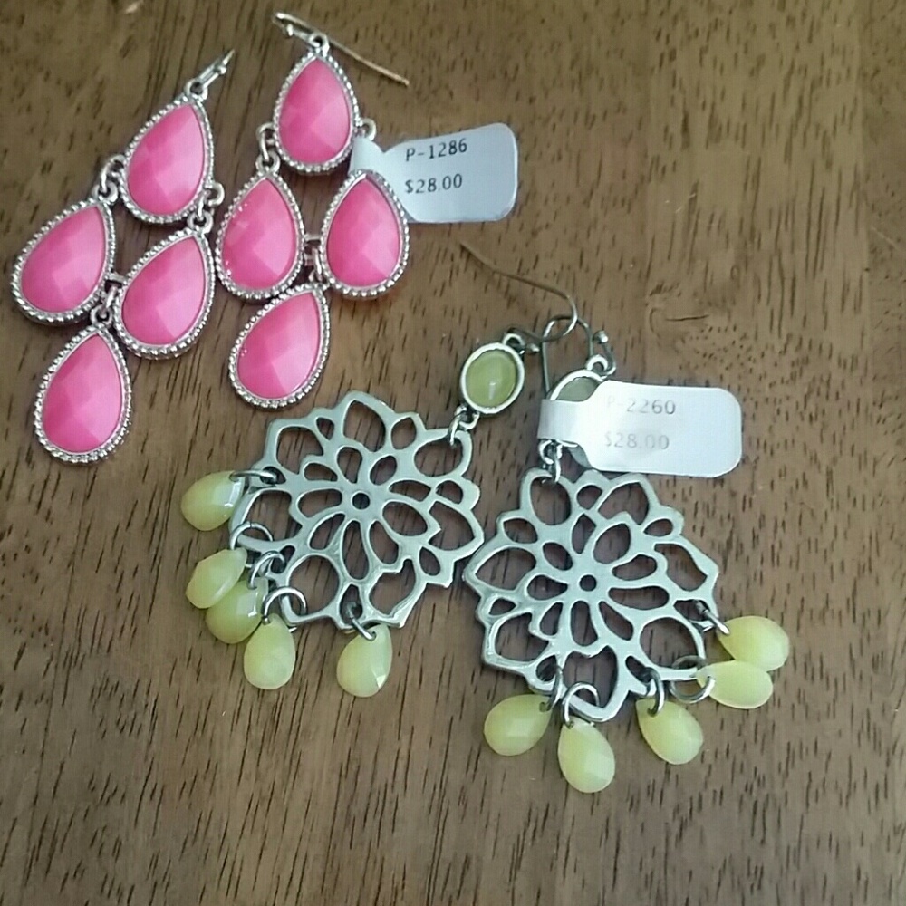Two pairs  of earings
